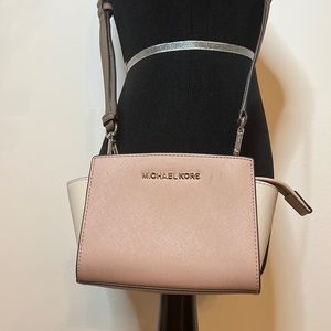 Michael Kors crossbody